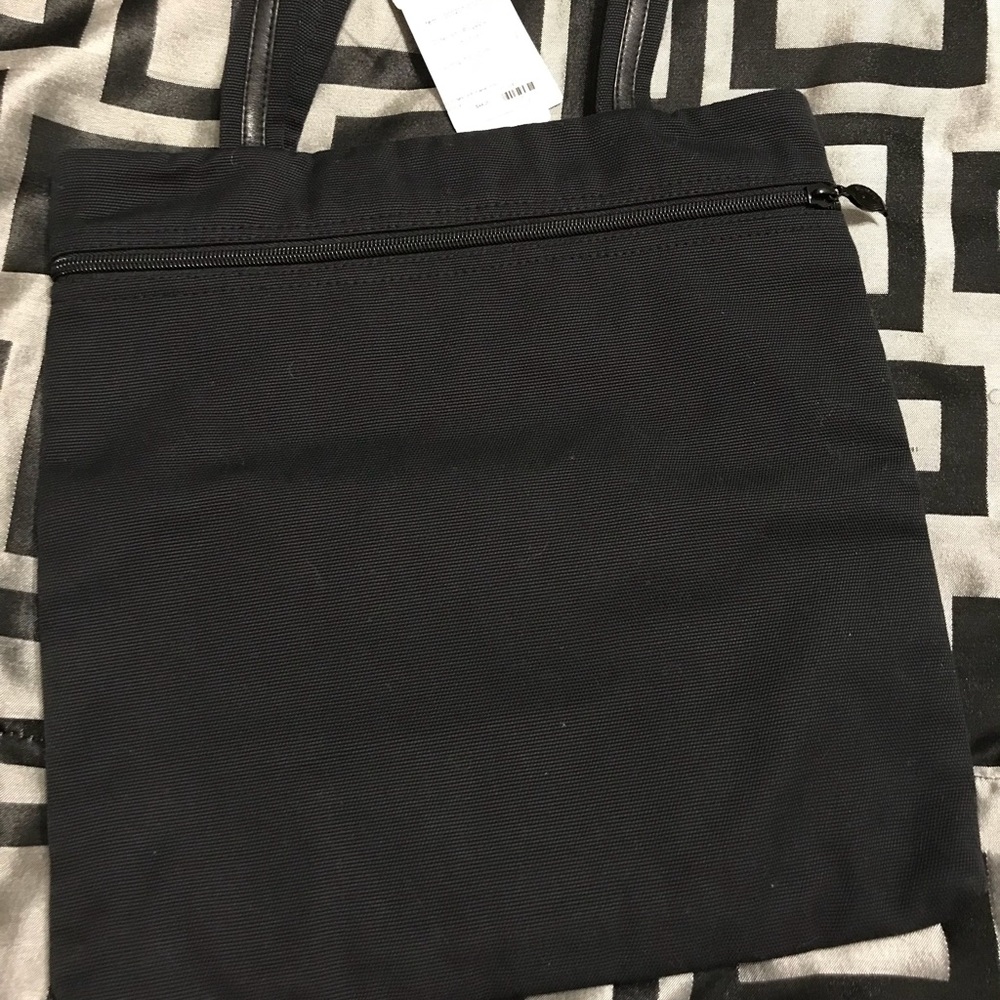 Handbag - Picture 4 of 5